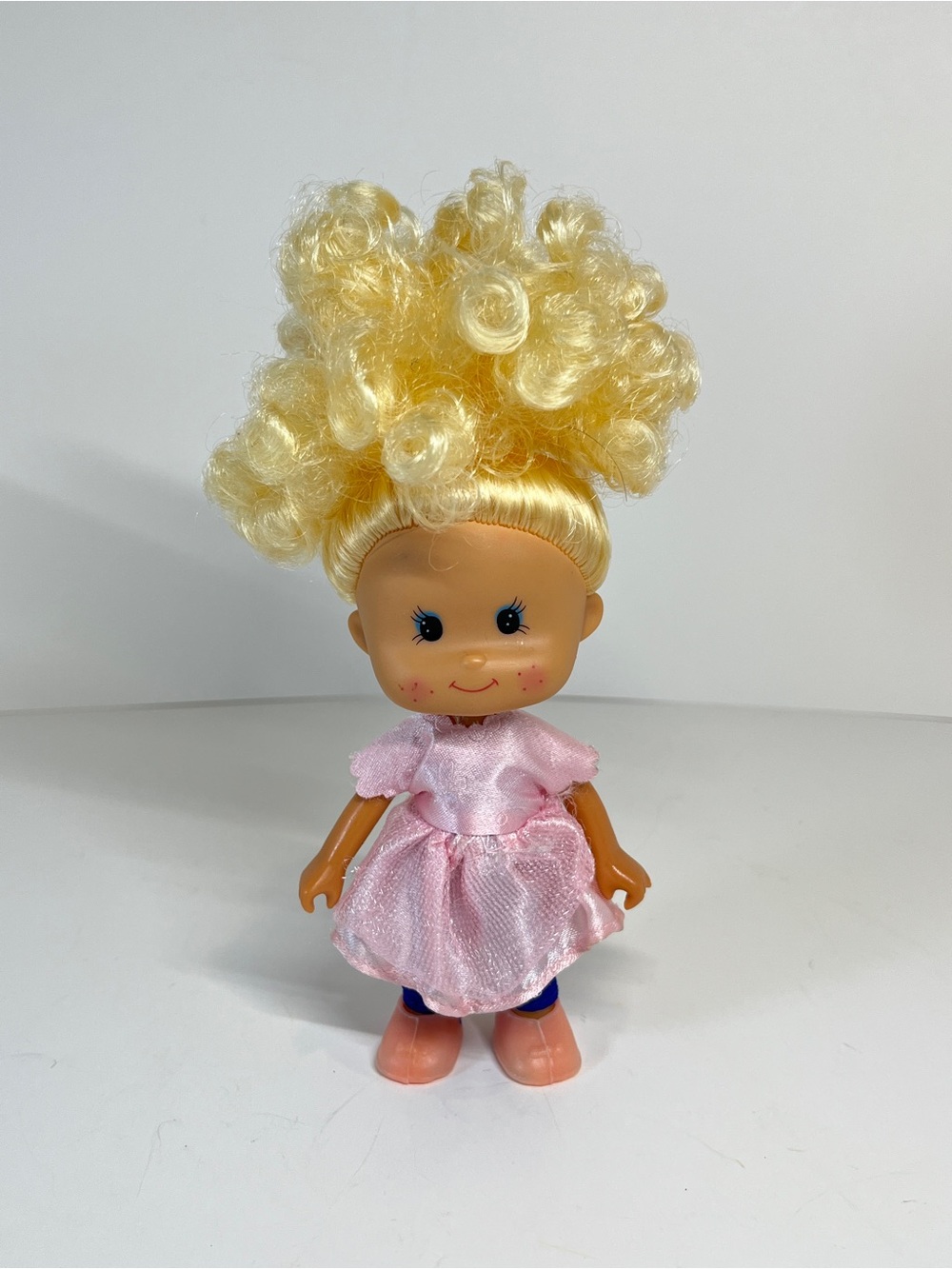 Fakie Vtg Strawberry Shortcake Doll Greenbrier Blonde 5" Outfit International
